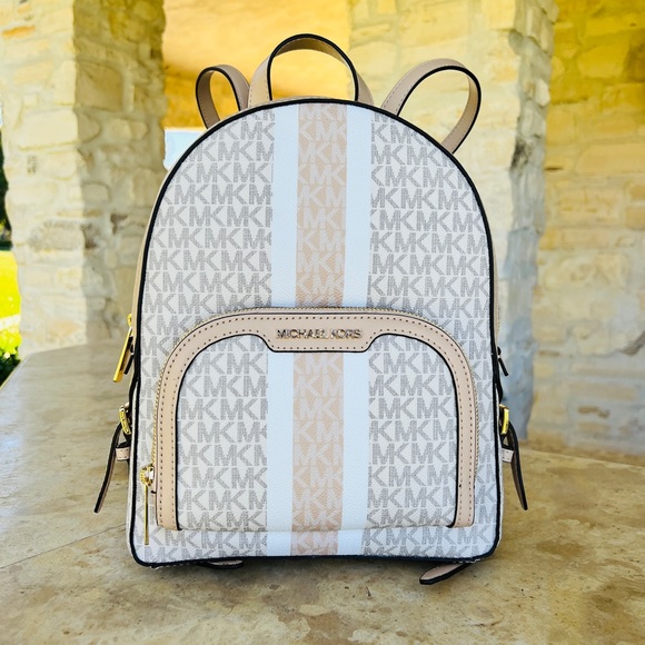 Michael Kors Jaycee Signature backpack&wallet buff NWT - Picture 3 of 15